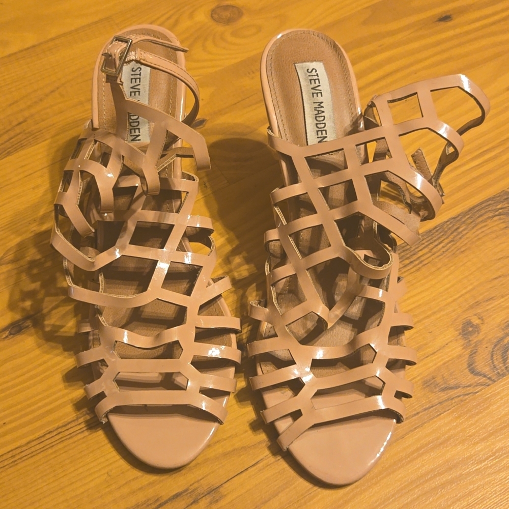 Steve Madden Cage Sandal